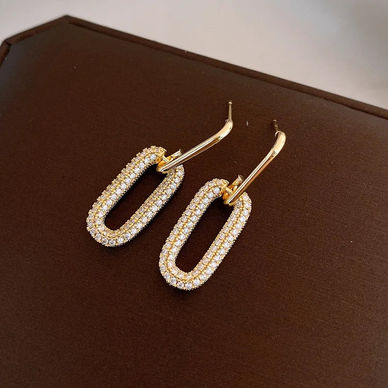 Fashionable Silver Needle French Simple Zircon Square Pendant Earrings Luxury Sensation Fashion Design Unique Ear Jewelry