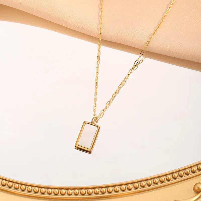 Fashionable Versatile Titanium Steel Necklace French Style Square Poster Lockbone Chain Geometric Pattern Luxury Women's Jewelry