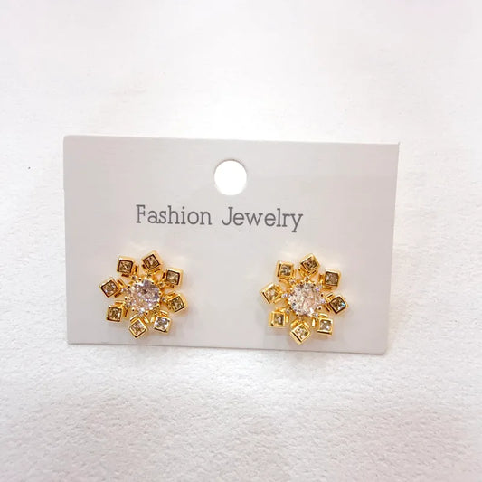 Flower Shaped Micro-Paved Zircon Earrings Women's Fashion Jewelry Copper Material Polished Surface Daily Wear Four Seasons Universal