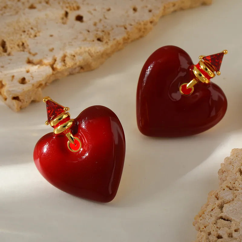 Fresh Cute Copper Plated 18K Gold Heart Pendant Earrings Fashionable Casual Artistic Street Style For Party Date Selfie Holiday