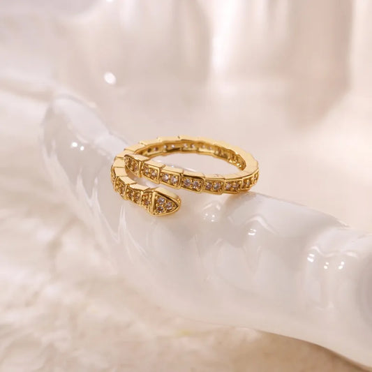 Gold Plated Snake Shaped Open Ring For Women With Micro-Paved Zirconia Elegant Simple Style Fashionable Luxury Feeling Band