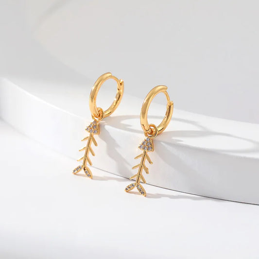 Hot Selling Mermaid Tail Ear Clip Suit Ins Style Creative Design Whale Clavicle Chain Earrings Wholesale