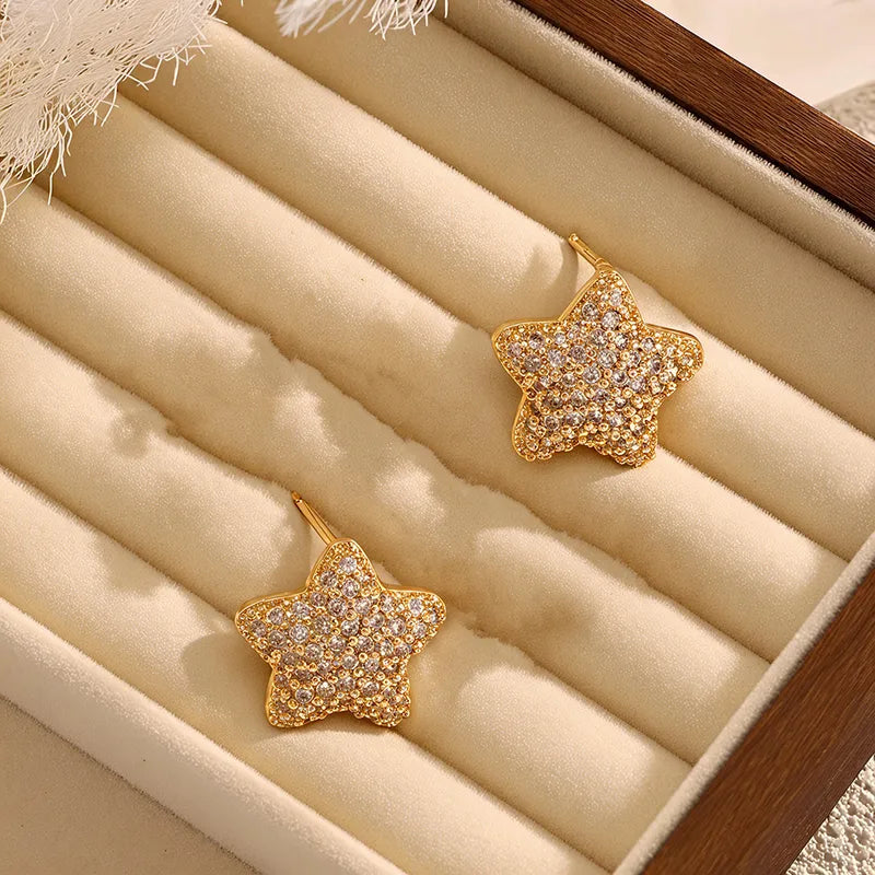 Hot Selling Niche Personality Temperament Earrings Ear Hoops Copper Plated 18K Gold Micro Inlaid Zircon Star Pearl Double Layer Geometric Personality Stud Earrings Jewelry