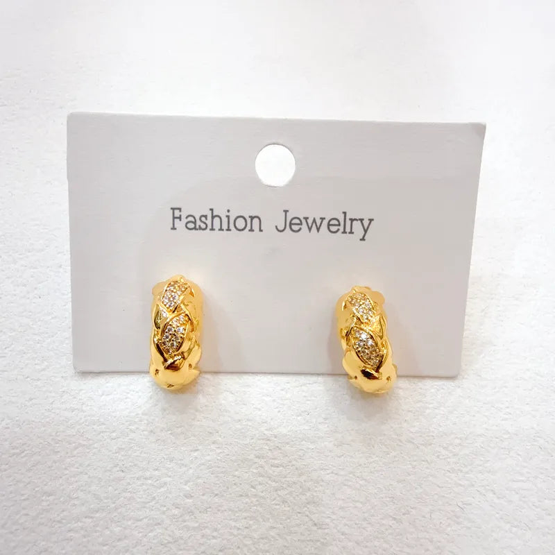 Hot Selling Water Plated Micro Paved Zircon C Shaped Earrings Fashionable Women's Daily Wear Copper Post