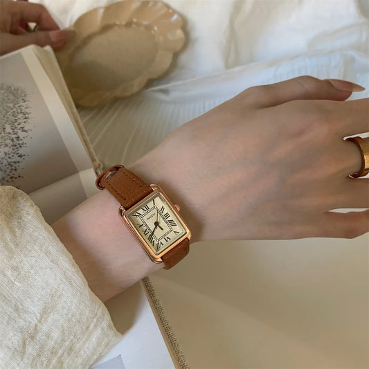 IEKE Minimalist Luxury Square Dial Leather Belt Women's Watch Casual Fashion Quartz Watch Elegant White Display Student Watch