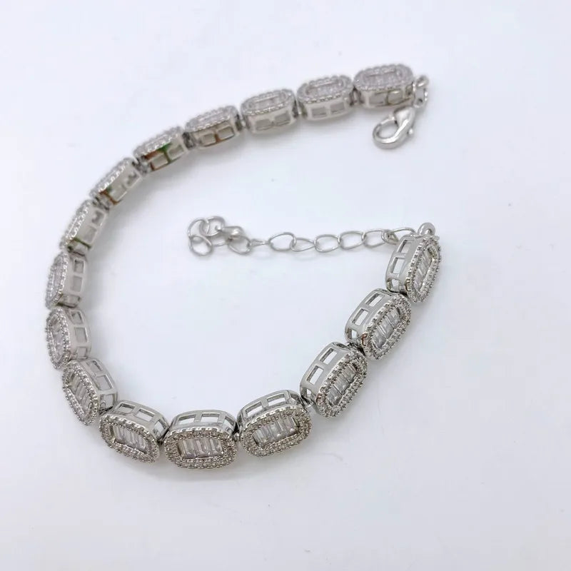 Infinite Geometric Diamond Embedded Zircon Creative Bracelet Fashionable OL Style Women's Copper Bracelet