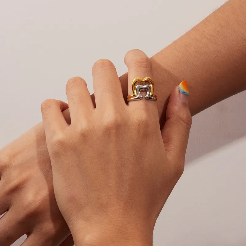 Ladies Romantic Sweet Open Ring 18K Gold Stainless Steel Gold And Silver Color Block Heart Hollow Out Adjustable Ring For Travel