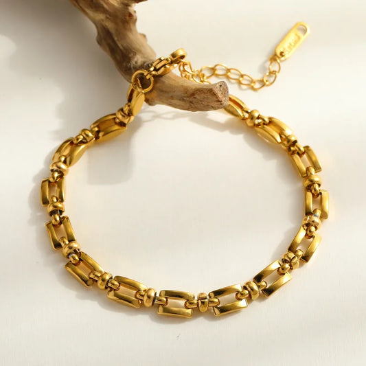 Luxurious Artistic 18K Gold Plated Stainless Steel Geometric Irregular Bracelet Elegant Casual Fashion For Women Lobster Clasp