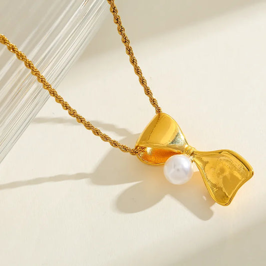 Luxurious Gold Plated Stainless Steel Pearl Embedded Butterfly Knot Pendant Necklace Casual Romantic Commute Style For Women