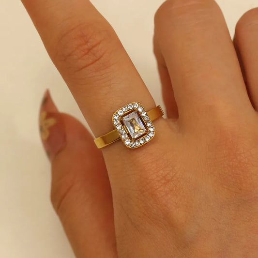 Luxurious Titanium Steel Open Ring For Women Elegant Waterdrop Shaped Zircon Ins Simple Versatile Gold Plated Geometric Ring