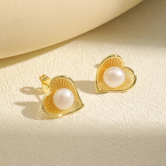 Natural Pearl Embedded Heart Shaped Earrings Copper Plated 18K Gold Women's Fashion Jewelry Casual Romantic Commute