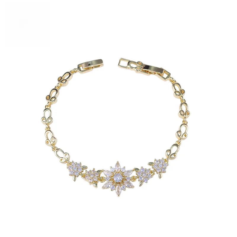 New 2025 Gold Plated Zircon Flower Pearl Decorated Bracelet For Women Fashionable Jewelry Leaf Pattern Artificial Gemstone
