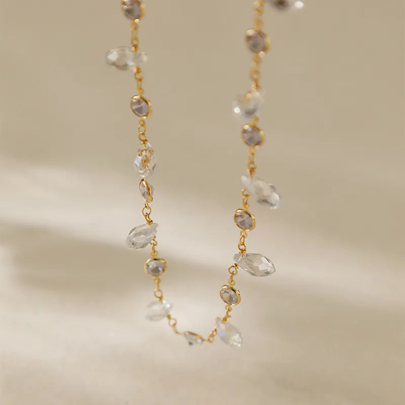 New Elegant Crystal Necklace With Zircon Inlay Gold Plated Geometric Pattern Women's Fashion Jewelry Luxury Clavicle Chain