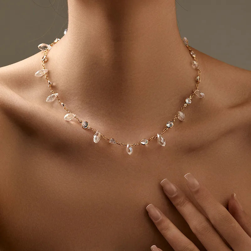 New Elegant Crystal Necklace With Zircon Inlay Gold Plated Geometric Pattern Women's Fashion Jewelry Luxury Clavicle Chain