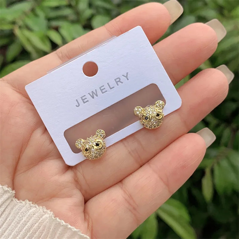 New Fashionable Ladies Copper Plated 18K Gold Diamond Embedded Animal Ring Style Earrings Multi-Style Gift For Daily Wear