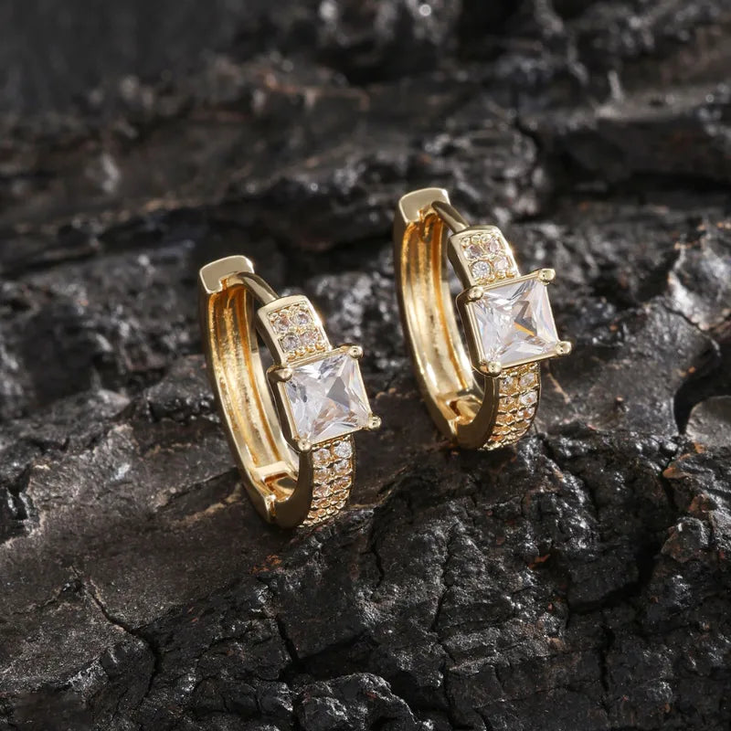 New New Fashion Simple Super Shiny Full Diamond Women's Trendy Personality Temperament Match Cold Wind Silver Needle Earrings