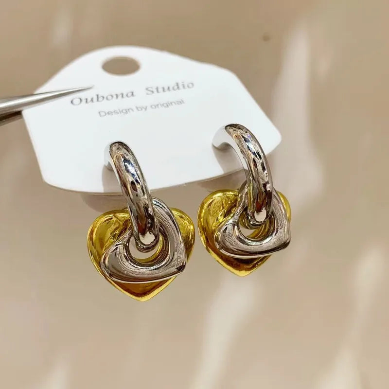 New Style Sweet Cool Minimalist Heart Shaped Earrings Women's Unique Design Sensation Fashionable Elegant Copper Jewelry