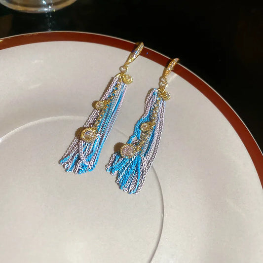 Retro Fringed Earrings With Zircon Chain Fashionable Personality Jewelry Design For Office And Parties