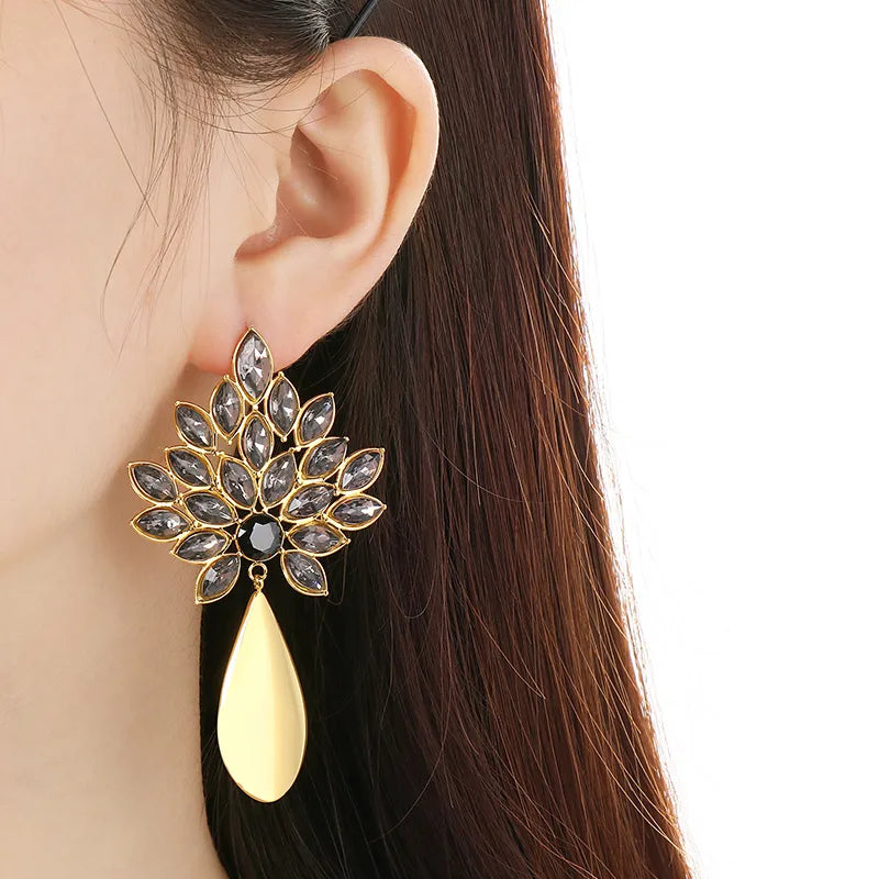 Retro Luxury Stainless Steel Earrings Women Full Drill Floral Waterdrop Fashion Small Audience Geometric Pattern Vacuum Plating