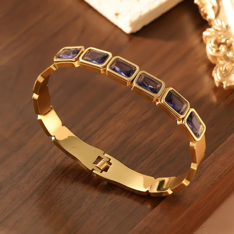 Retro Plated Titanium Steel 18K Gold Square Color Diamond Women's Buckle Design Stainless Steel Bracelet Fashion Jewelry