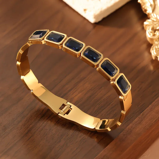 Retro Plated Titanium Steel 18K Gold Square Color Diamond Women's Buckle Design Stainless Steel Bracelet Fashion Jewelry