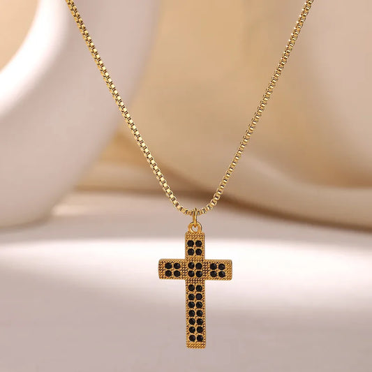 Retro Punk Cross Pendant Necklace Titanium Steel Clavicle Chain Zirconia Styling Personalized Unisex Cross Design Necklace