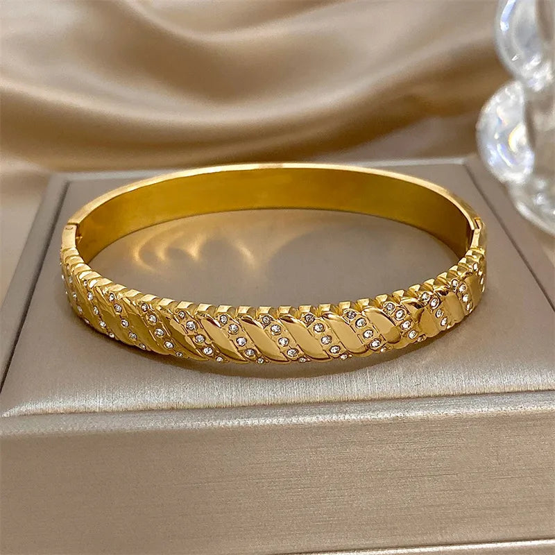 Retro Woven Texture Titanium Steel Bracelet High-End Geometric Parallel Bricklaying Stainless Steel Jewelry Accessory