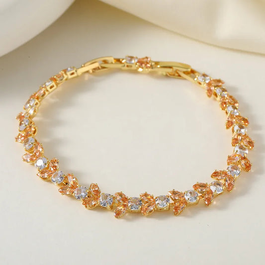 Romantic Luxury Copper Plated 14K Gold Embedded Zircon Heart Full Diamond Bracelet Elegant Sexy Sparkling Alluring Chain Accessory