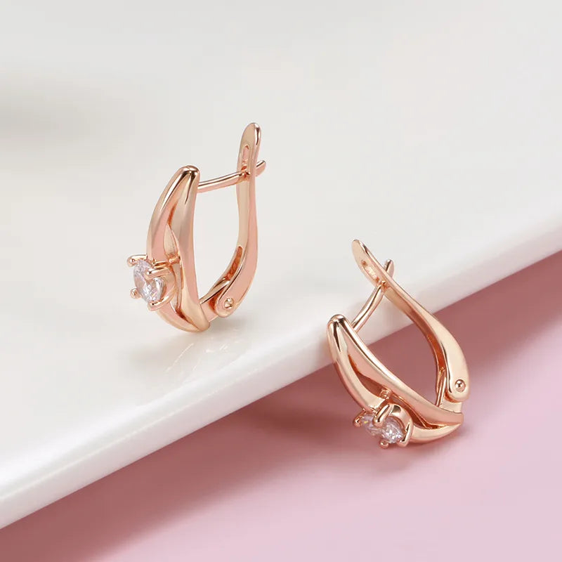 Rose Gold Plated Zirconia Stud Earrings D-Lock Clasp Egg Shape Micro Paved Simple Fashion Jewelry For Women Wedding Accessories