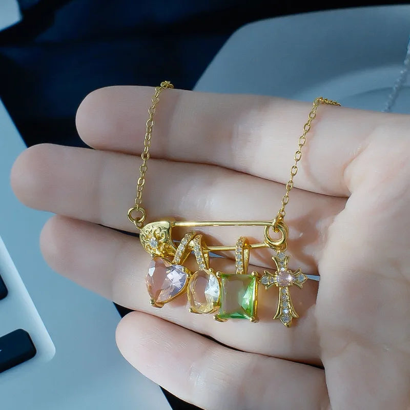 Sparkling Diamond Cross Pin Necklace For Women Unique Temperament Heart Pink Diamond Candy Color Silver-Plated Copper Choker