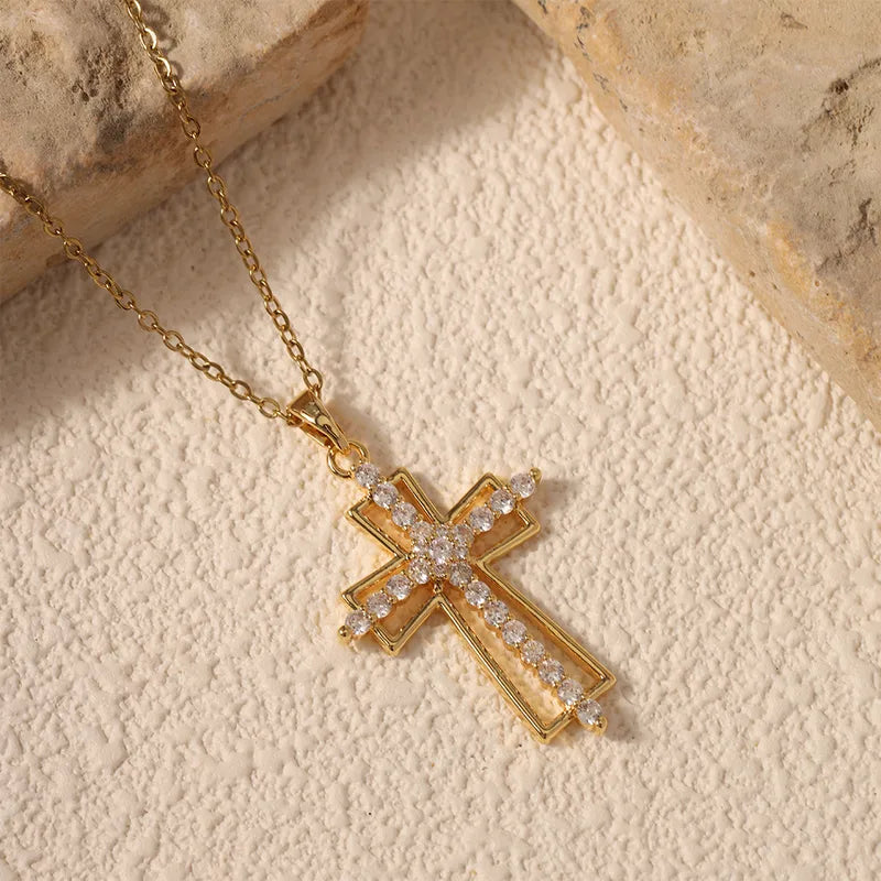 Stainless Steel Cross Necklace With Micro-Set Zircon Copper Inlay 40+5cm Adjustable Chain Fashion Jewelry Accessory
