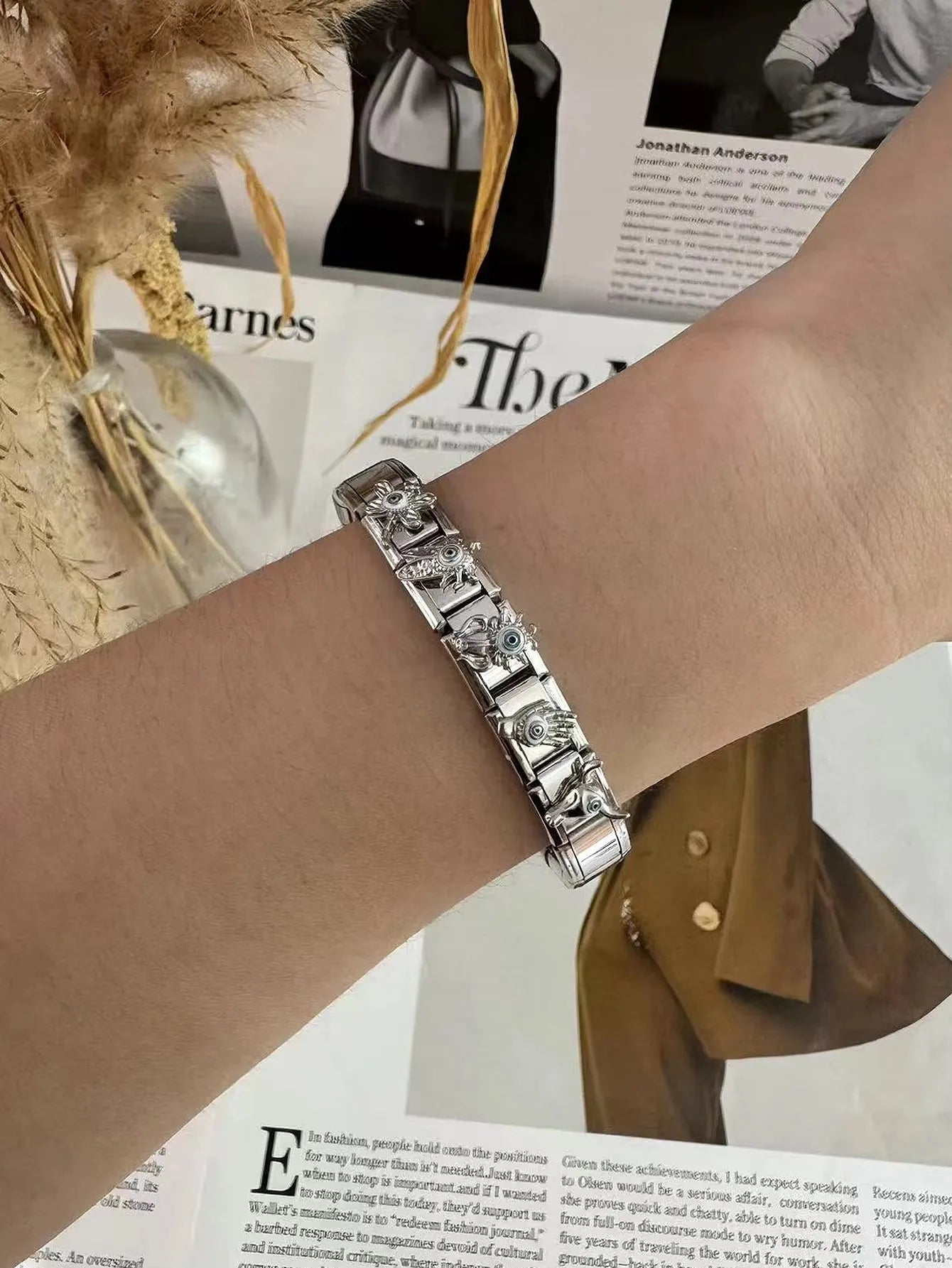 Stainless Steel Elastic Bracelet Eye Pattern Adjustable Unisex Casual Wear Suitable For Daily And Party Occasions