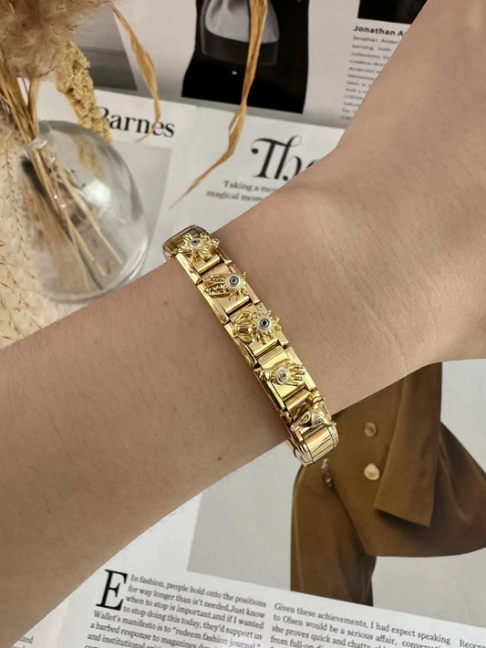 Stainless Steel Elastic Bracelet Eye Pattern Adjustable Unisex Casual Wear Suitable For Daily And Party Occasions