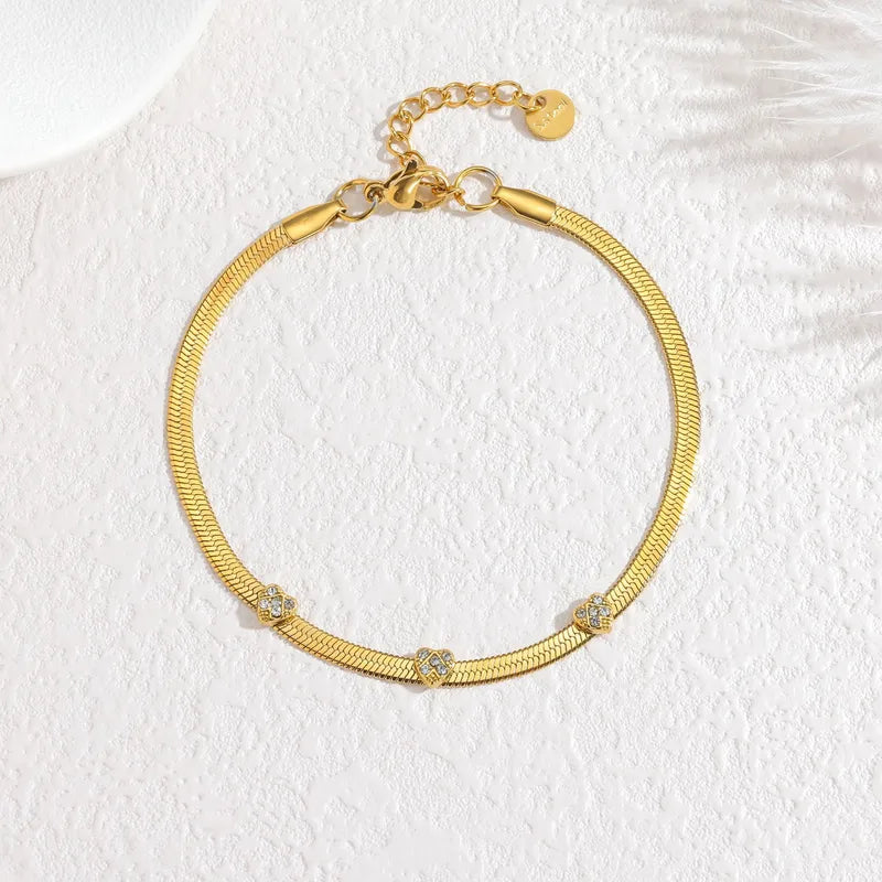 Stainless Steel Geometric Diamond Inlaid Bracelet Ladies Business Casual Black Wrist Jewelry