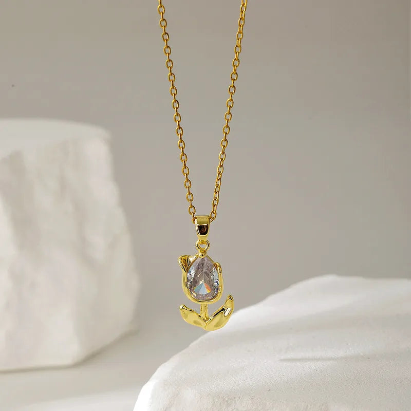 Fashionable Titanium Steel Flower Zircon Necklace Women's Simple Design Elegant Dainty Lockbone Chain Jewelry Accessory