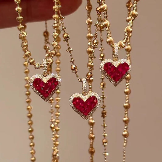 Ultra-Shiny Red Heart Pendant Necklace Women's Elegant Fashion Sweet Cherry Lockbone Chain Geometric Pattern Copper Material