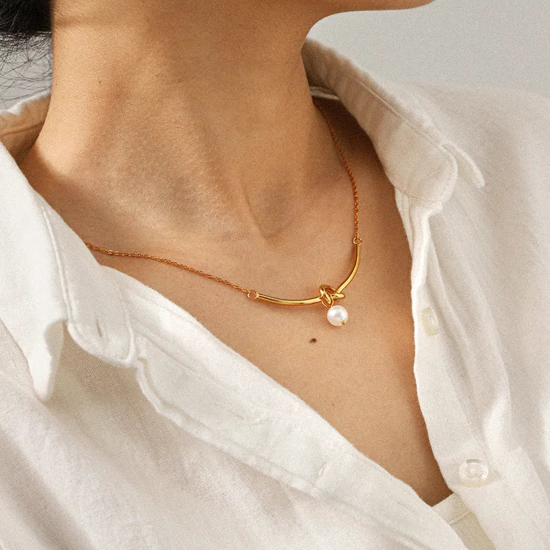 Vacuum Electroplated 304 Stainless Steel Knot Pearl Pendant Necklace 18K Gold Plated Women's Collarbone Chain Handmade Chain