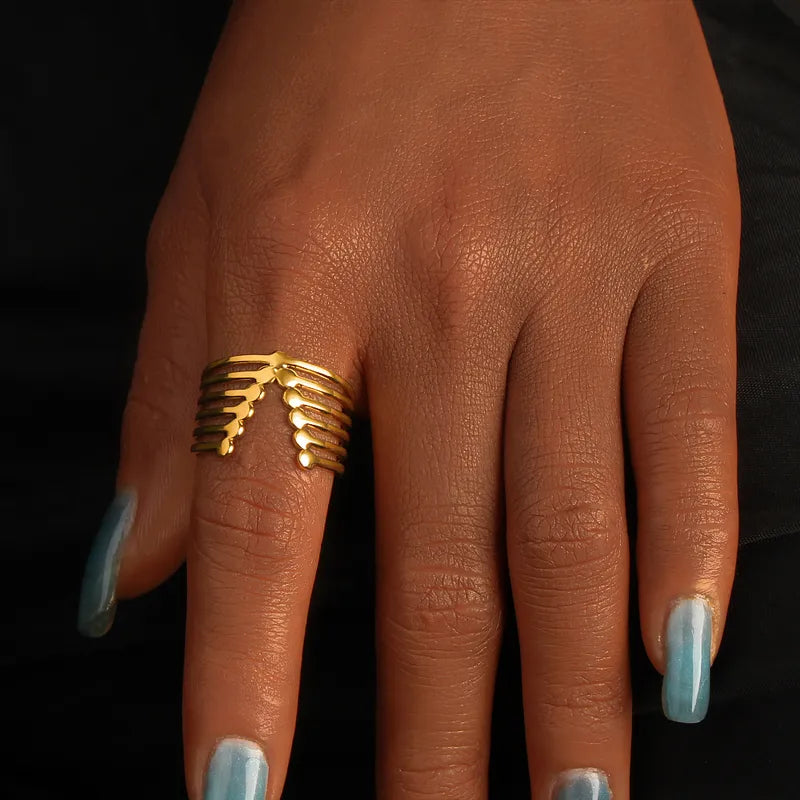 Wholesale Jewelry Hip-Hop V Shape 304 Stainless Steel 18K Gold Plated Rings