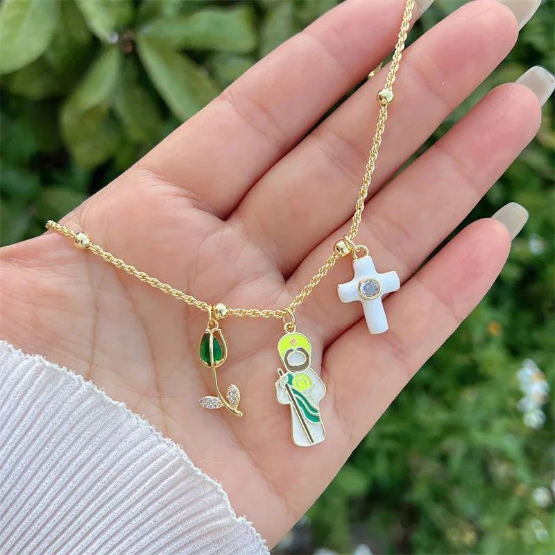 Wholesale Jewelry Retro Classic Style Cross Heart Shape Strawberry Copper Zircon 18K Gold Plated Multi Charms Necklace Twisted Rope Chain