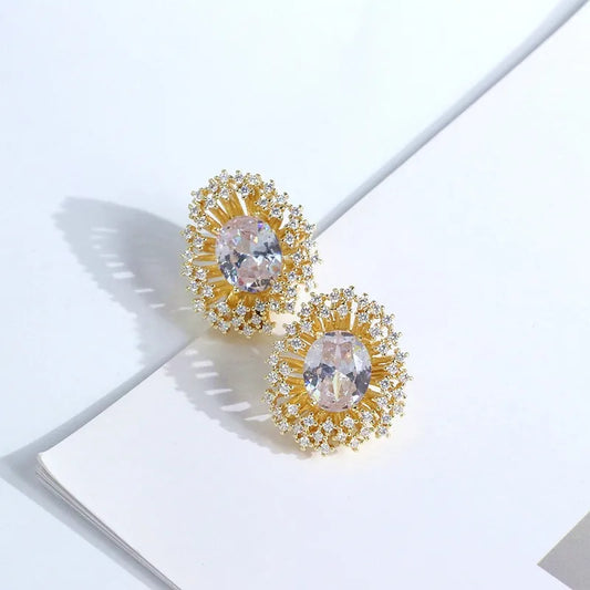 Zirconia Inlaid Copper Gold-Plated Earrings Elegant Palace Style Sparkling Fireworks Zirconia Stud Earrings For Women Electroplated